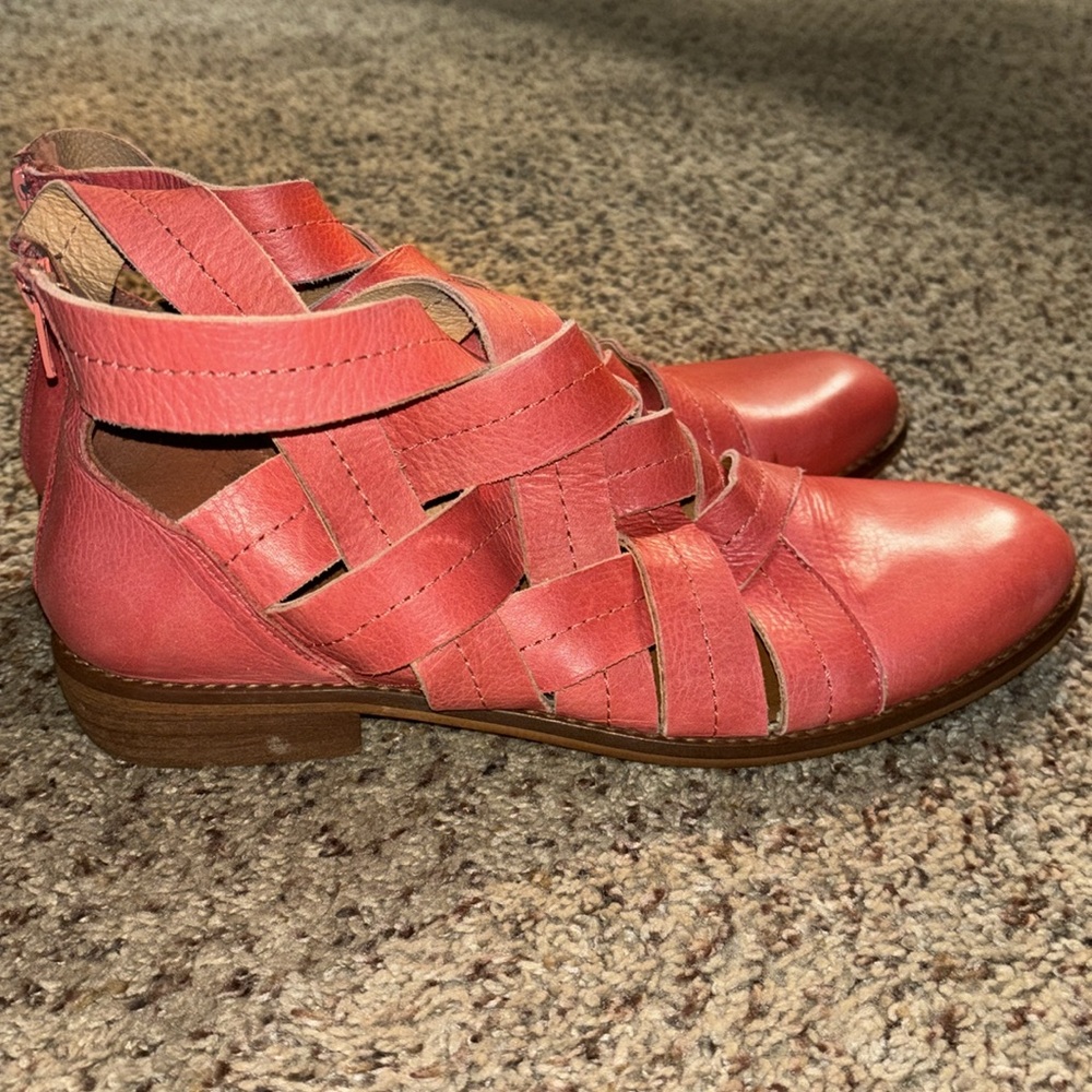 Anthropologie Woven Leather Booties size 10.5 - Picture 7 of 11